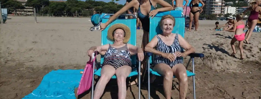 Parant el sol a la llongada de la platja de l'Estartit